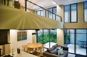 Roma Apartment with Private Terrace in CDMX